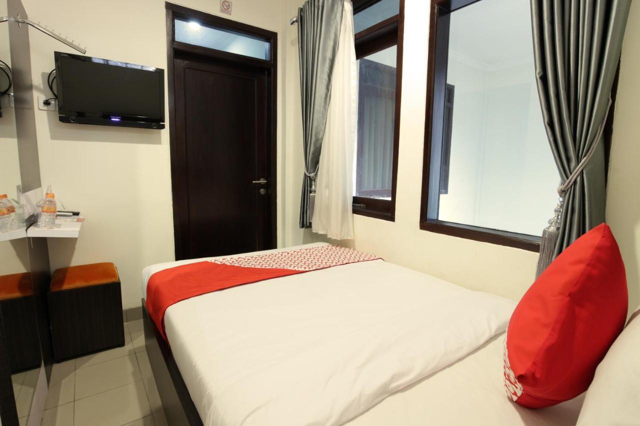 Oyo 202 Kuwera Inn Bandung Buitenkant foto