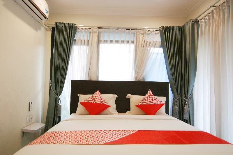 Oyo 202 Kuwera Inn Bandung Buitenkant foto