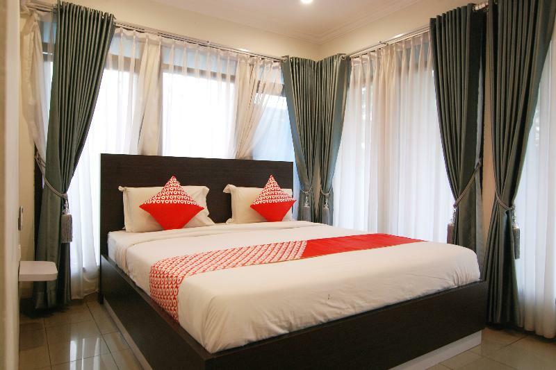 Oyo 202 Kuwera Inn Bandung Buitenkant foto
